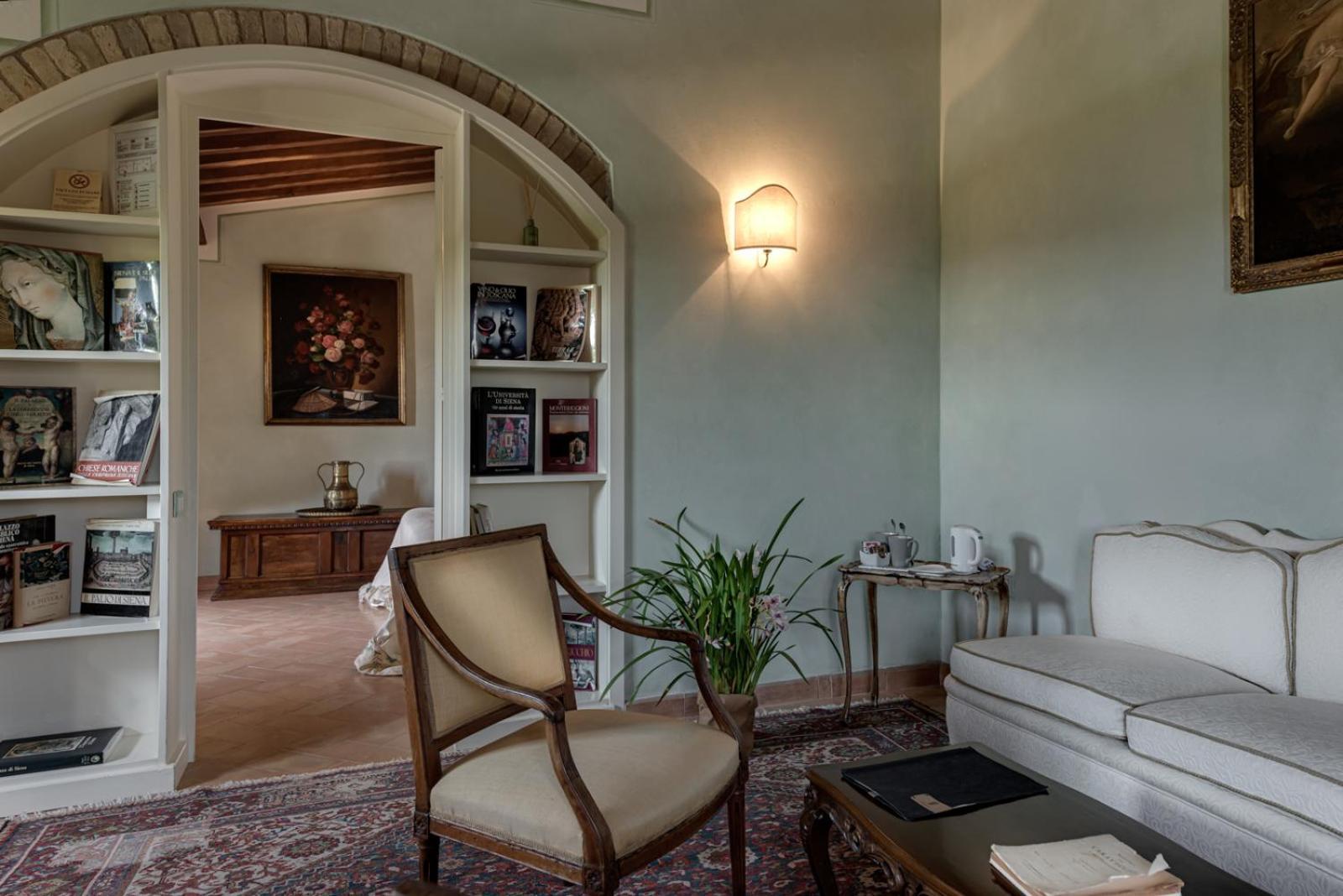 Villa Il Castagno Wine & Resort Сиена Экстерьер фото