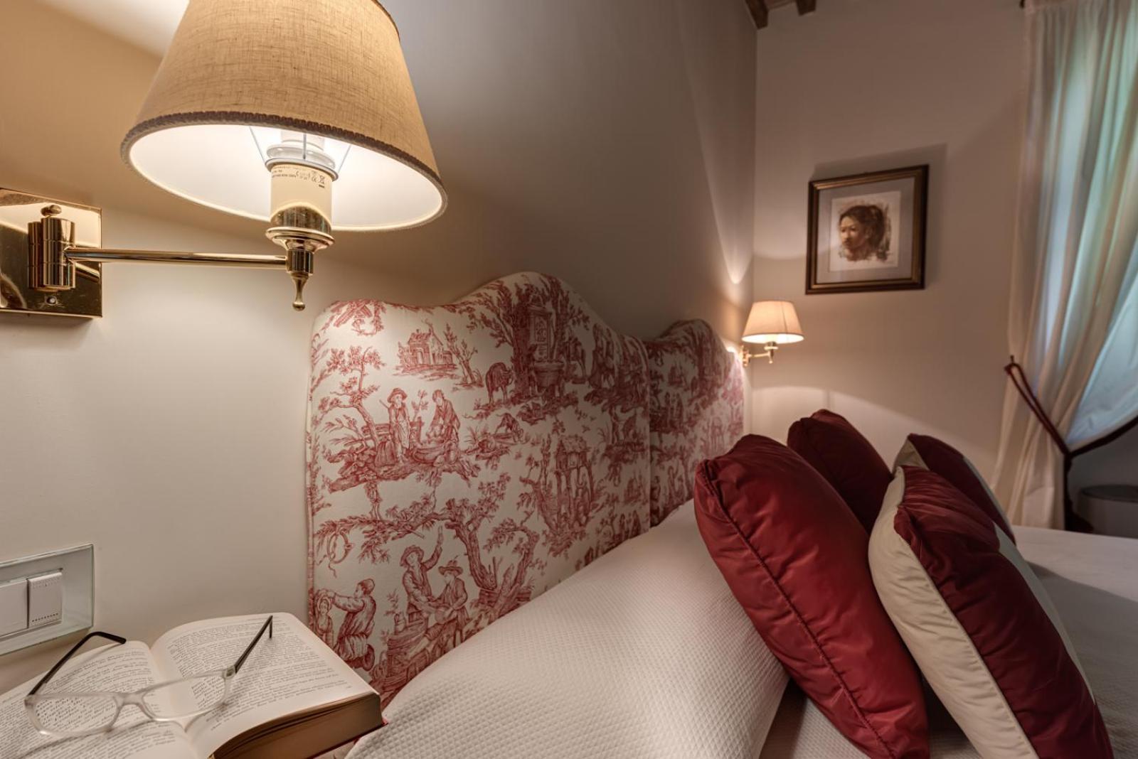 Villa Il Castagno Wine & Resort Сиена Экстерьер фото